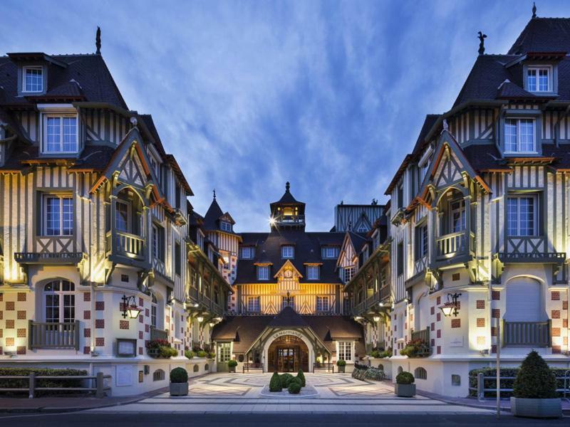 Le Lilas Vila Beuzeville Exterior foto
